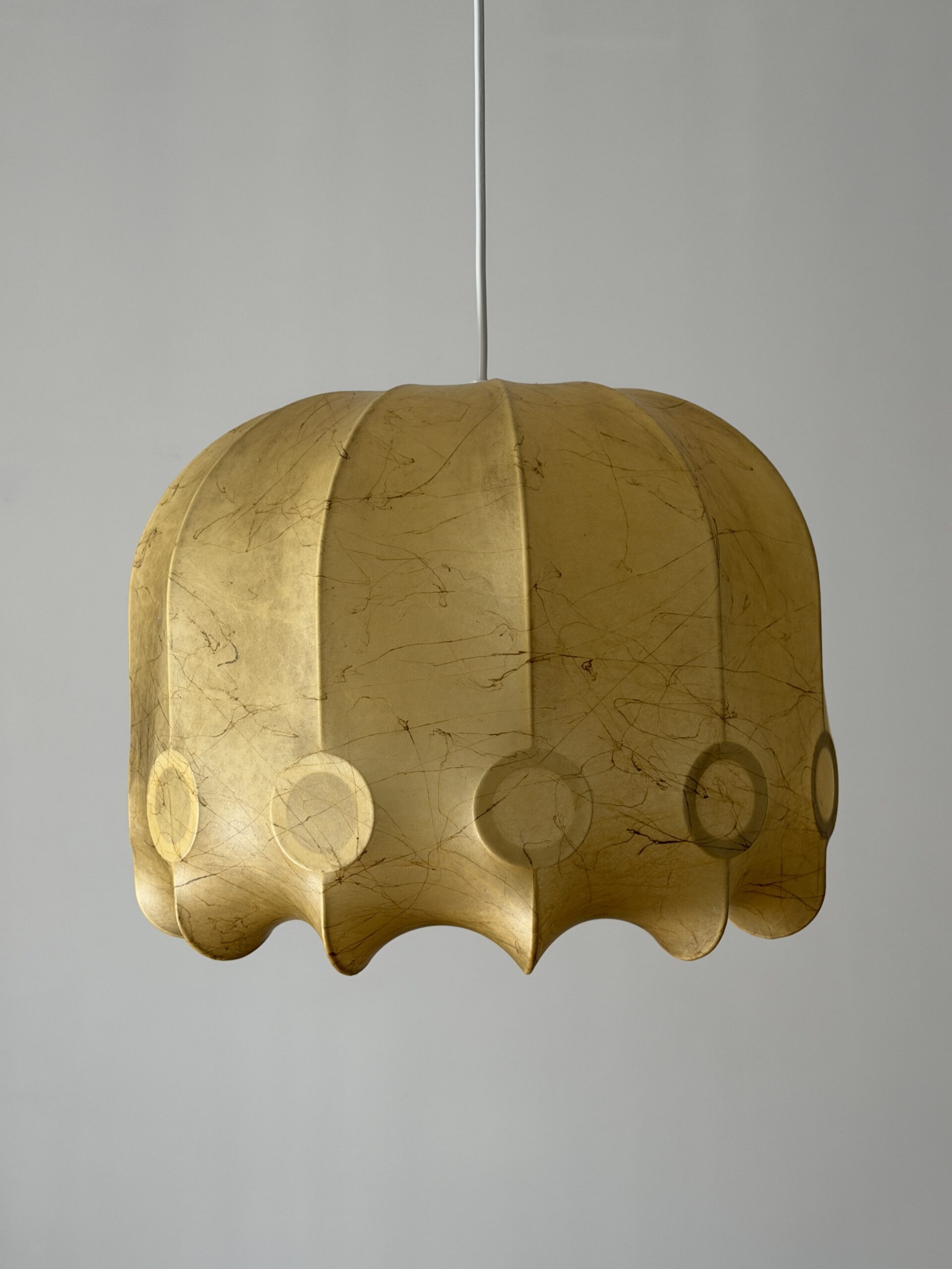 Lampa Cocoon proj. Achille Castiglioni dla Flos, Włochy lata 60